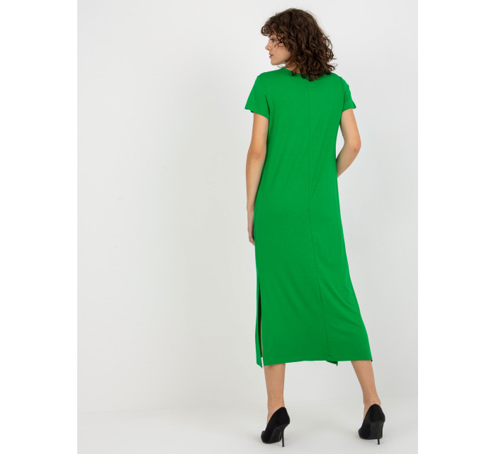 Zelené midi šaty s rozparkami od Liliane