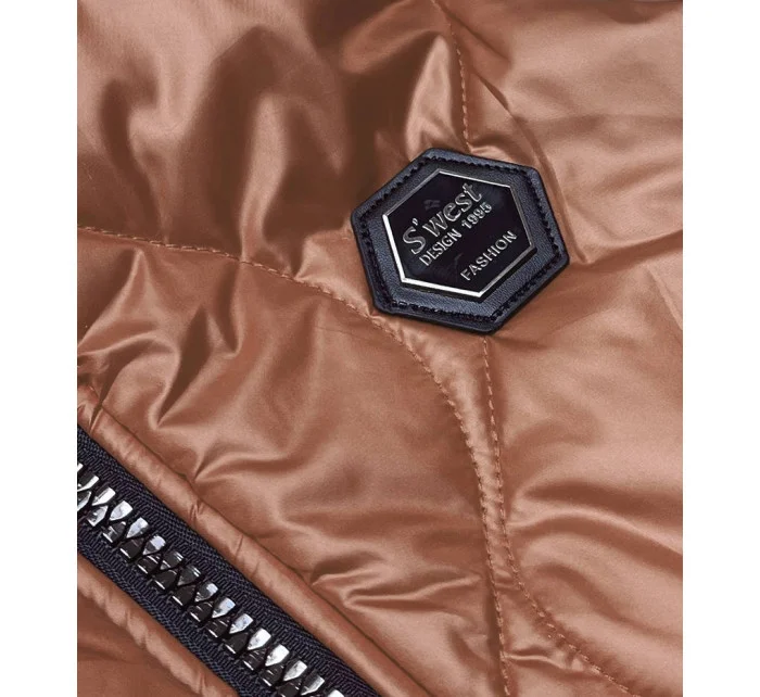 Dámska vesta v karamelovej farbe s kapucňou (B0129-22)