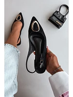 Dámske sandále na nízkom podpätku s ozdobou Black Sparkle Dámske sandále na nízkom podpätku s ozdobou Black Sparkle
