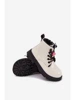 Zateplené detské lakované topánky s príveskom "Miś" - biele Jovellea