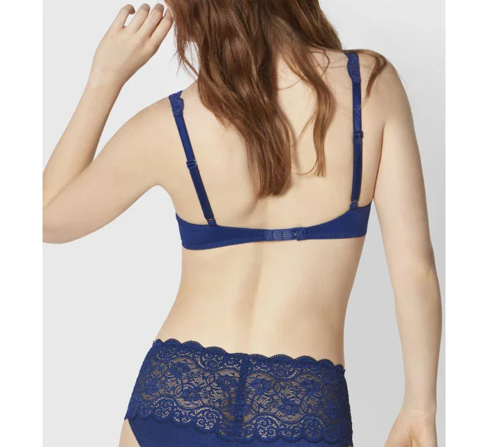 Amourette 300 WHP X - HLBOKÁ VODA - TRIUMPH