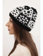Dámska zimná čiapka s farebnou priadzou a hrubým okrajom K355 black+white