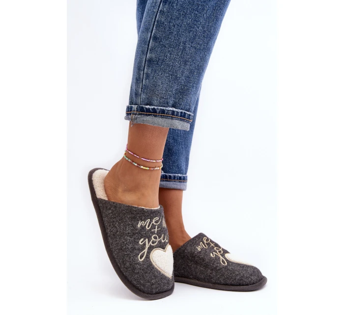 Dámské klasické pantofle s šedé model 21641348 - Boto Dámské klasické pantofle s šedé model 21641348 - Boto