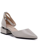 Dámské lodičky na klínku s páskem béžové barvy model 22117661 - VINCEZA