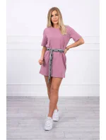 Šaty s ozdobným páskem tmavě růžové Šaty s ozdobným páskem tmavě růžové