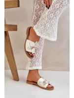 Klapki Z Ozdobą Skóra Naturalna Zazoo 3667 Białe Klapki Z Ozdobą Skóra Naturalna Zazoo 3667 Białe