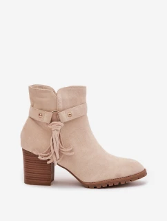 Dámske čižmy na podpätku s strapcami Rosabella - svetlo béžová