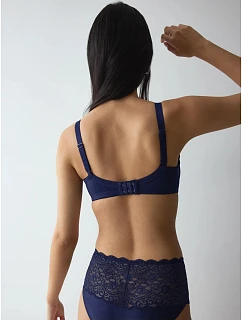 Amourette W01 – Admiral – TRIUMPH Admiral – TRIUMPH