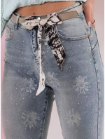 Dámské džínové úzké kalhoty s páskem modré Dstreet model 21984787 - FashionStreet Dámské džínové úzké kalhoty s páskem modré Dstreet model 21984787 - FashionStreet