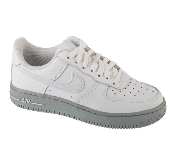 Topánky Nike Air Force 1 '07 M HV6418-100