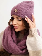 Dámsky mäkký pletený set čiapky a šálu tmavoružový