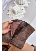 Zateplené dámské boty na podpatku hnědé model 21673996 - Boto Zateplené dámské boty na podpatku hnědé model 21673996 - Boto