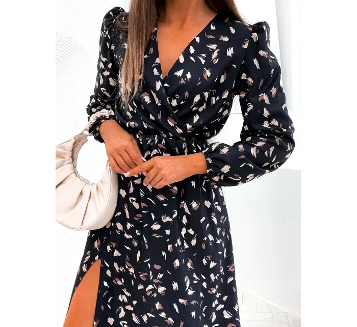 Čierne vzdušné šaty s rozparkom v spodnej časti (82121)