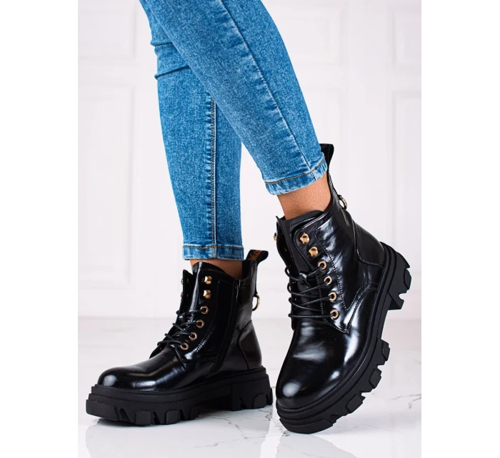 Trendy černé dámské kotníčkové boty na plochém podpatku Trendy černé dámské kotníčkové boty na plochém podpatku