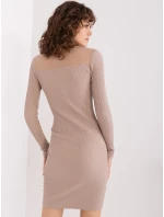 Sukienka RV SK model 19014685 ciemny bezowy - FPrice