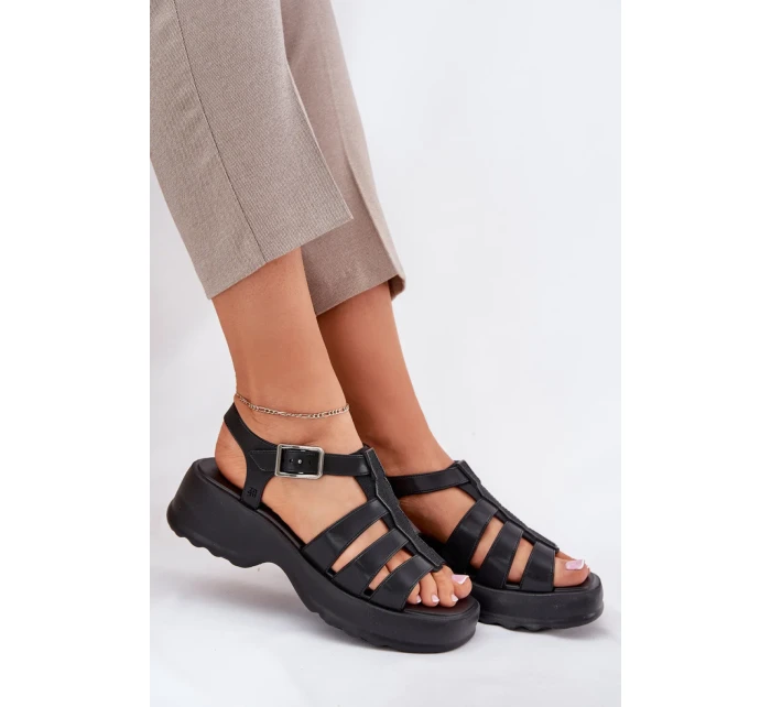 Sandále model 213000 Krok vo veľkom štýle Sandále model 213000 Krok vo veľkom štýle