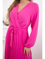 Šaty s viazaným plisovaným lemom ružové Šaty s viazaným plisovaným lemom ružové