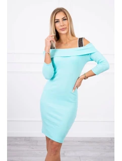 Mätové šaty so širokými ramienkami