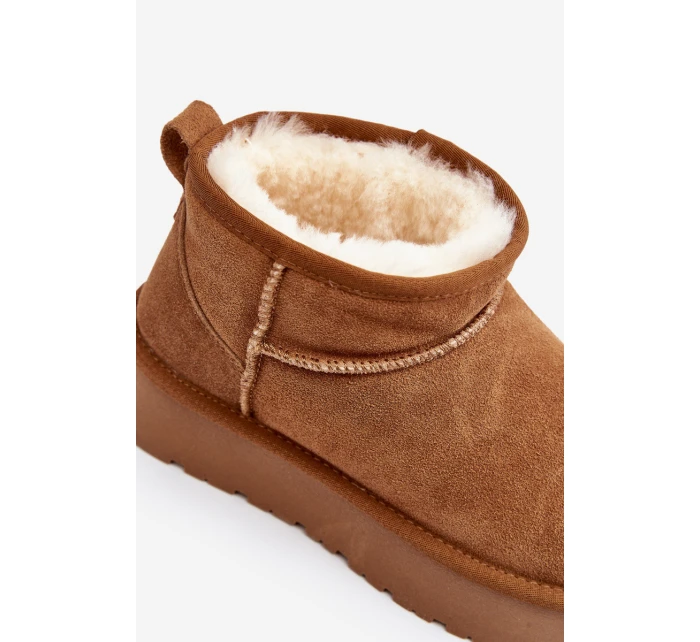 Módní semišové nízké sněhule Camel model 21607395 - Boto Módní semišové nízké sněhule Camel model 21607395 - Boto