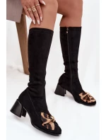 Dámské kozačky na klínku s ozdobnou mašlí model 21718438 Černé - D&A