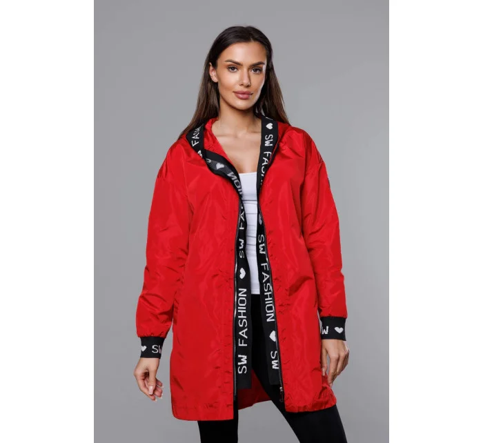Tenká červená dámska bunda s ozdobnou lemovkou (B8145-4) Tenká červená dámska bunda s ozdobnou lemovkou (B8145-4)