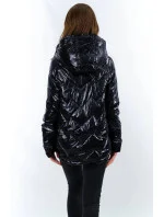 Tmavo modrá prešívaná dámska bunda s kapucňou (R9562)