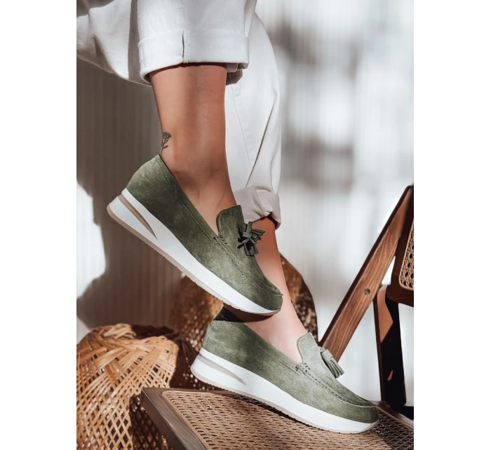 Dámske mokasíny na ľahkom podpätku MOCCKO green FashionStreet ZY0716