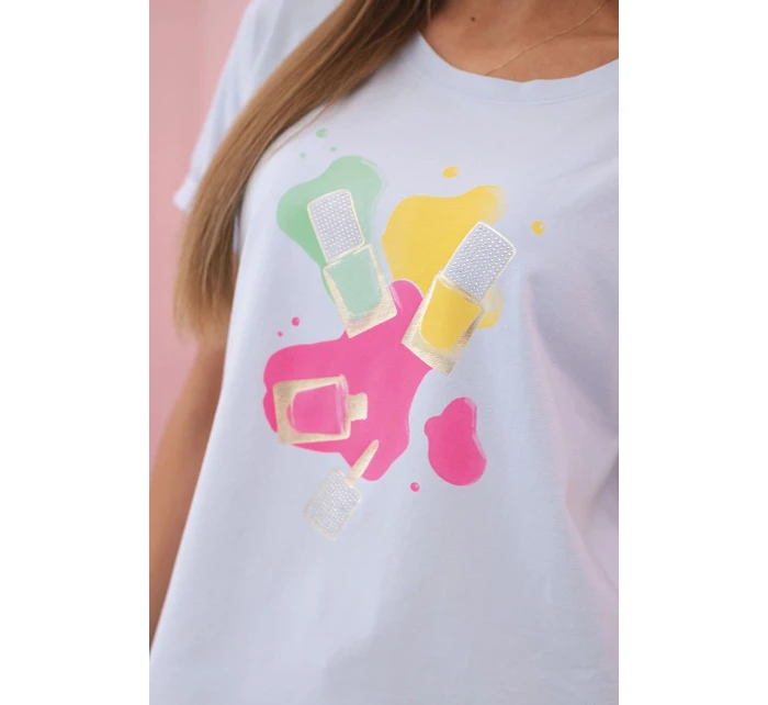 Dámska bavlnená blúzka s krátkymi rukávmi a farebnou potlačou modrá Dámska bavlnená blúzka s krátkymi rukávmi a farebnou potlačou modrá