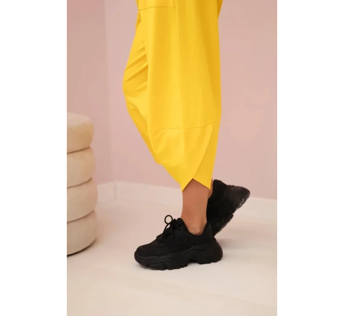Bavlněná mikina kalhoty set tmavě žlutá Bavlněná mikina kalhoty set tmavě žlutá