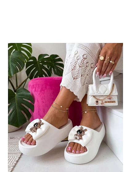 Žabky na platforme model 227248 Solea