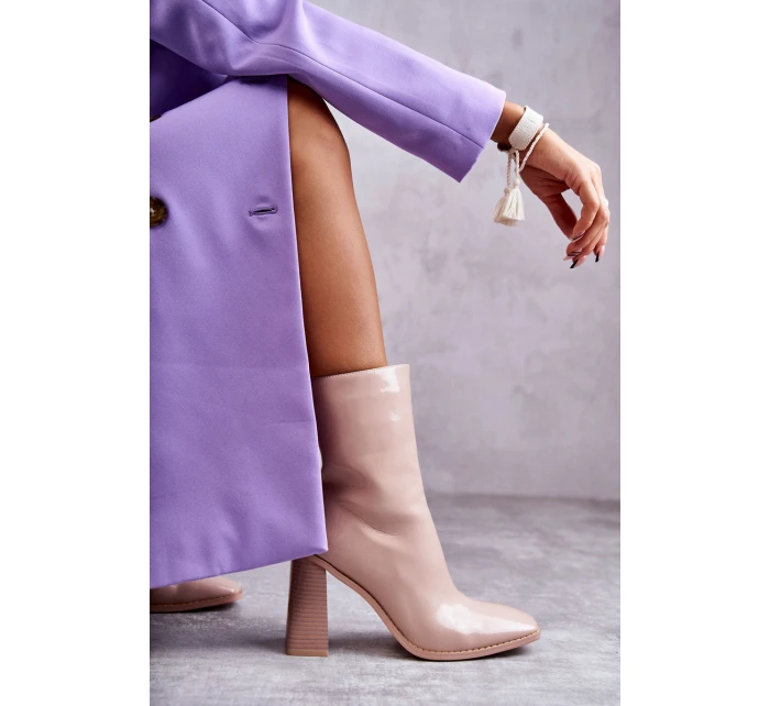 Damskie Lakierowane Botki Kozaki Beżowe Margit