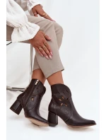 Kožené otevřené dámské kotníkové boty na podpatku model 21713218 čokoládové - Zazoo