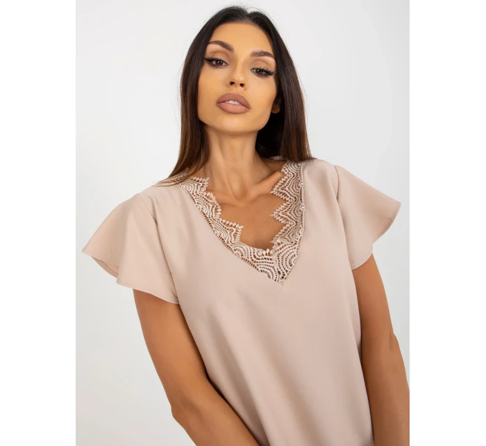 Sukienka WN SK model 18496684 beżowy - FPrice Sukienka WN SK model 18496684 beżowy - FPrice