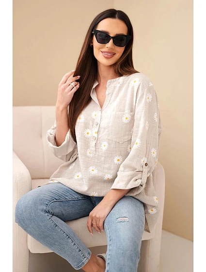 Dámská model 22148018 halenka s květinovým vzorem, dlouhým rukávem a knoflíky tmavě béžová - K-Fashion