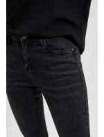 Úzke džínsy s odreninami - čierne