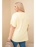 Dámská bavlněná halenka Plus Size s model 22212486 květinami žlutá - K-Fashion Dámská bavlněná halenka Plus Size s model 22212486 květinami žlutá - K-Fashion