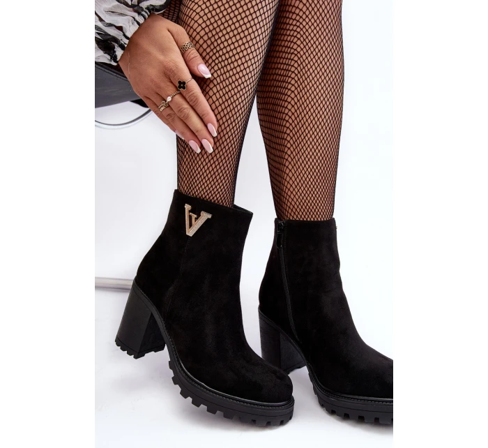 Damskie Zamszowe Botki Na Słupku Z Ozdobą Czarne Strong Damskie Zamszowe Botki Na Słupku Z Ozdobą Czarne Strong