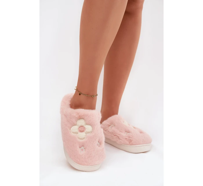 Kožešinové pantofle s květinami Růžové model 21772530 - Boto