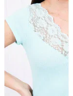 Blúzka s čipkovým výstrihom mätová