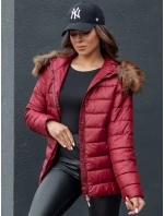 Dámska prešívaná zimná bunda s kapucňou ESTELLA bordová FashionStreet TY4530 Dámska prešívaná zimná bunda s kapucňou ESTELLA bordová FashionStreet TY4530