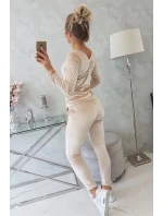 Velúrová súprava so zadným popruhom béžová Velúrová súprava so zadným popruhom béžová