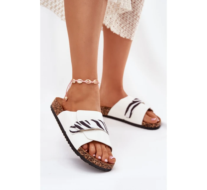 Dámské Pantofle S Na Korkové Platformě Béžové model 21698970 - Boto Dámské Pantofle S Na Korkové Platformě Béžové model 21698970 - Boto