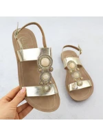 Dámské ploché sandály se zlatou ozdobou model 21905013 - FILIPPO