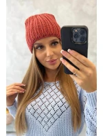 Dámská čepice Rebeka model 21798571 bordó - K-Fashion Dámská čepice Rebeka model 21798571 bordó - K-Fashion