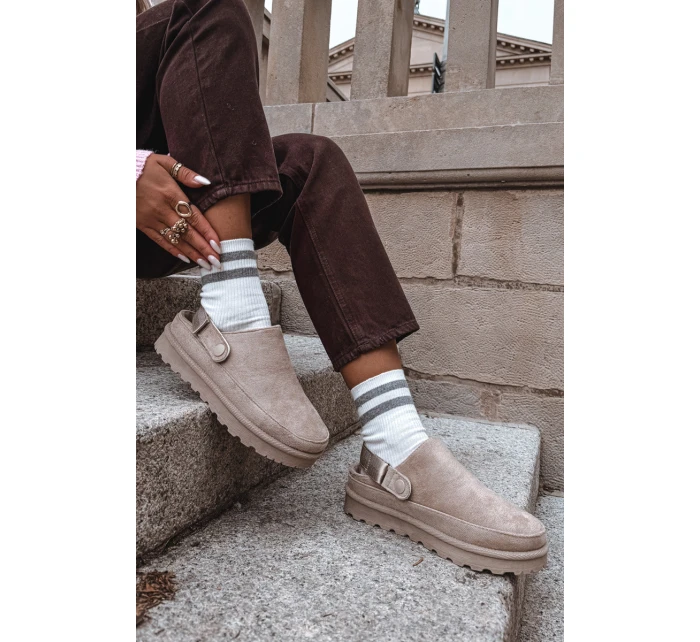 Damskie Kapcie Ocieplane Futerkiem Na Platformie Beżowe Azida Damskie Kapcie Ocieplane Futerkiem Na Platformie Beżowe Azida