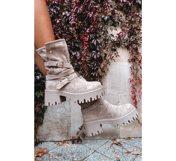 Botki Damskie Na Masywnym Obcasie Z Klamrami I Paskiem Beżowe Nerelisa Botki Damskie Na Masywnym Obcasie Z Klamrami I Paskiem Beżowe Nerelisa