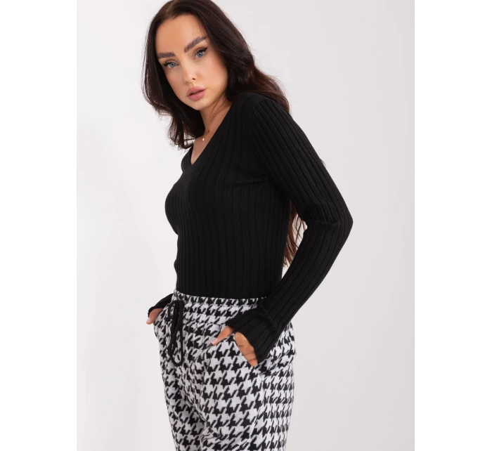 PM SW PM1088 Sveter.25 čierna PM SW PM1088 Sveter.25 čierna