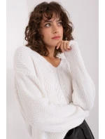 Model svetra 191419 Badu