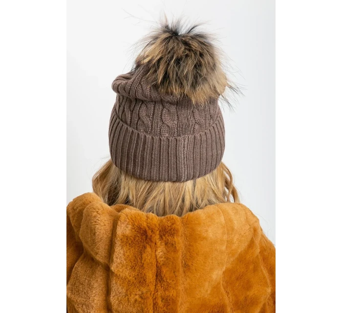 Model uzáveru 208258 AT