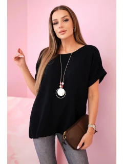 Mušelínová blúzka s náhrdelníkom čierna